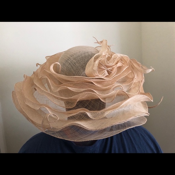 A designer hat main image 4